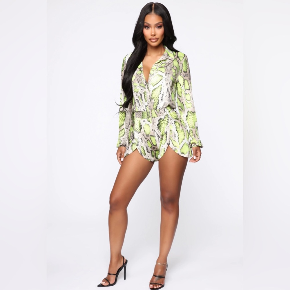 XS Snake print romper - taupe/neon yellow